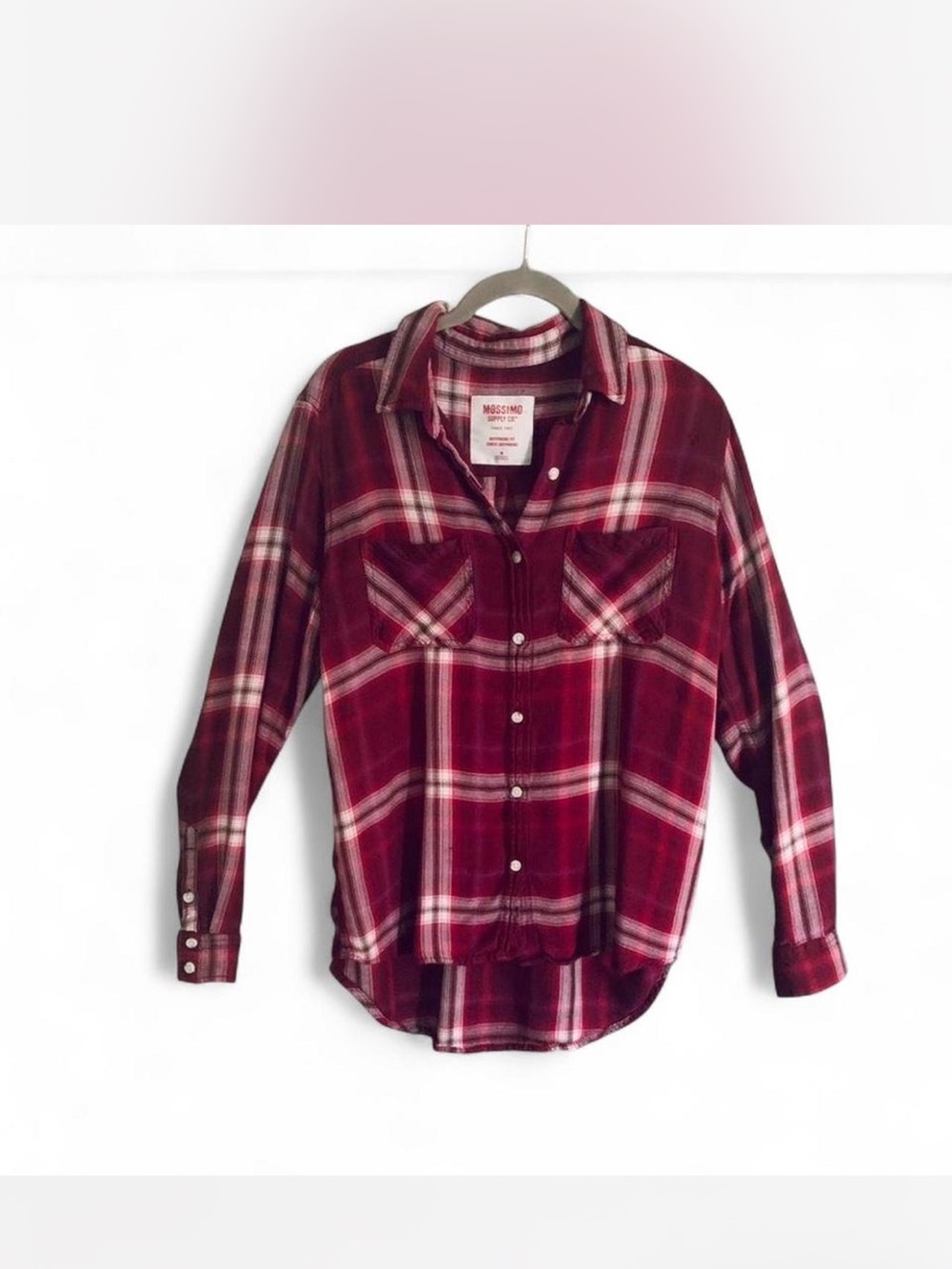 Womens Mossimo Supply Co. Burgundy Plaid Button-Down Shirt size M boyfriend fit